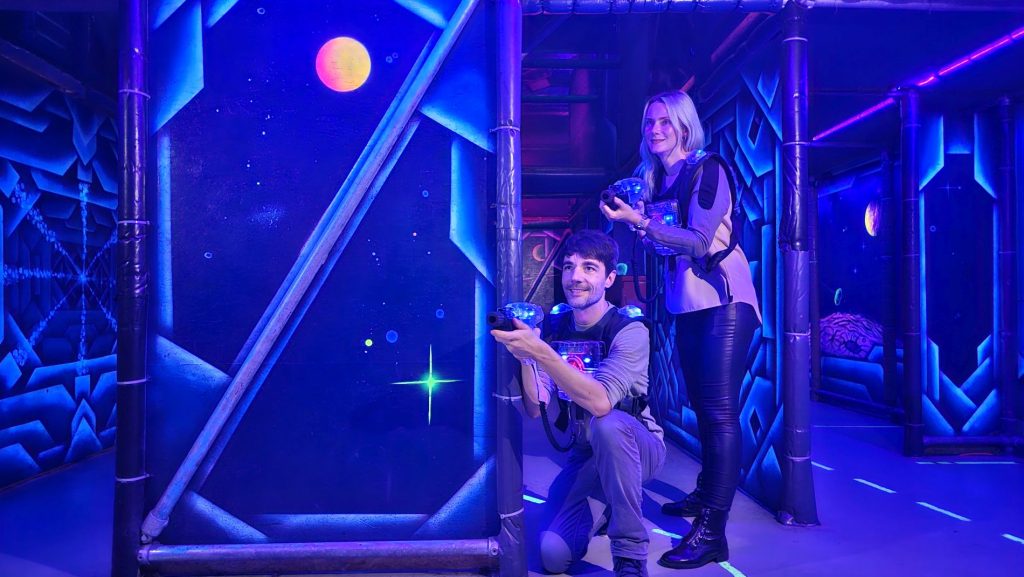 Lasertag in Berlin – Arena im Dockx am Tempelhofer Hafen